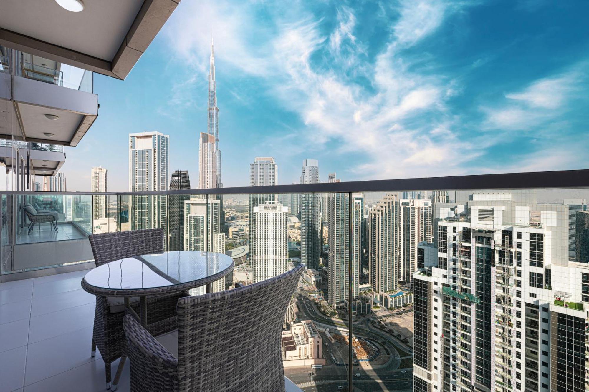 Hausreserv At Paramount Midtown - Infinity Pool With Burj Khalifa View - Luxury Dubai