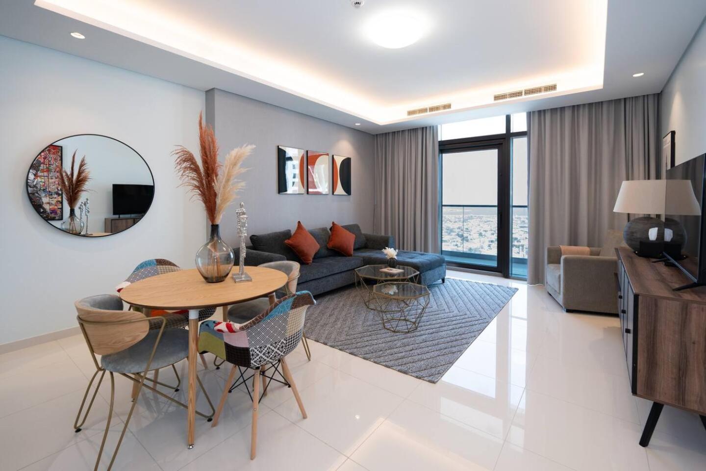 Apartment Hausreserv At Paramount Midtown - Infinity Pool With Burj Khalifa View - Luxury Dubai
